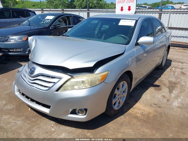 صورة 2 لـ 2011 Toyota CAMRY LE