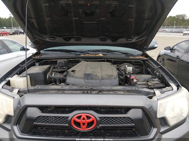 صورة 10 لـ 2015 Toyota TACOMA BASE V6