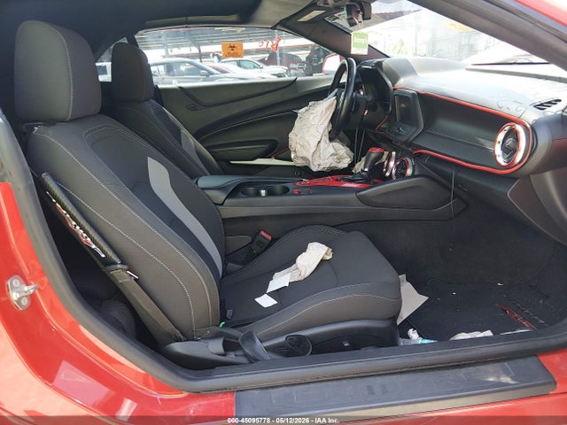 2018 Chevrolet CAMARO 1LT 照片 5