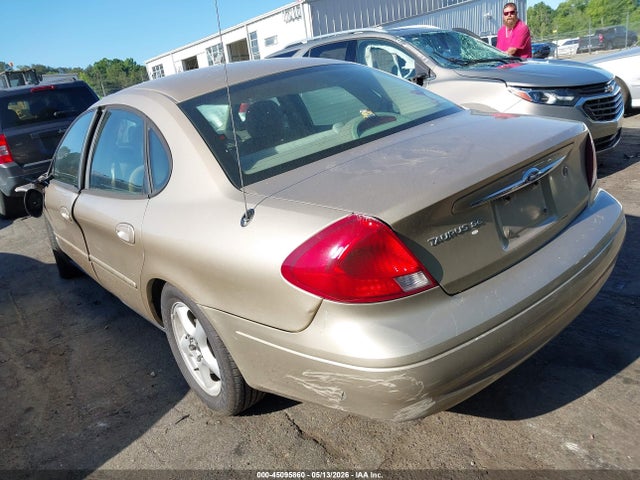 FORD TAURUS SE - 3