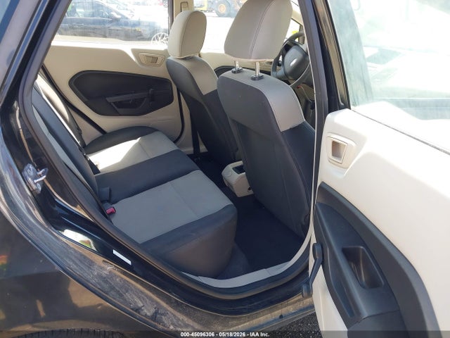 صورة 8 لـ 2013 FORD FIESTA S