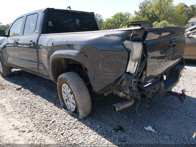 صورة 6 لـ 2024 Toyota TACOMA SR5