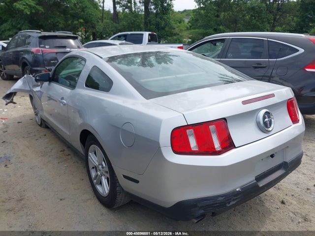 صورة 3 لـ 2012 FORD MUSTANG V6