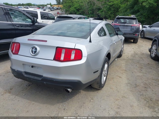 صورة 4 لـ 2012 FORD MUSTANG V6