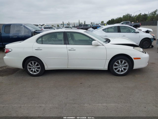 2004 Lexus ES 330 photo 13