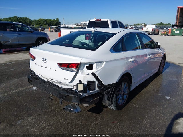 2018 HYUNDAI SONATA ECO 17