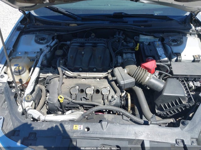 FORD FUSION SE - 10