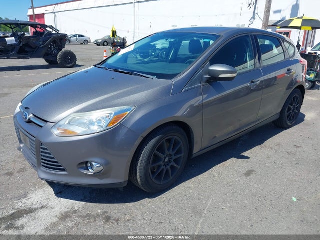 2012 FORD FOCUS SE 照片 2