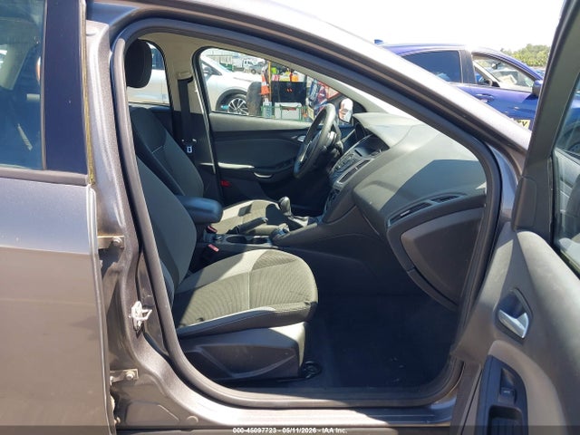 2012 FORD FOCUS SE 照片 5