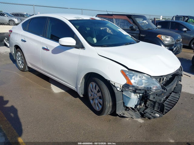 2015 Nissan SENTRA S — фото 1