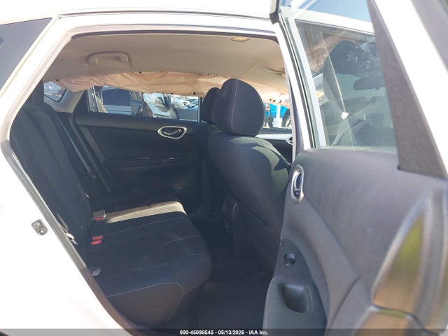 2015 Nissan SENTRA S — фото 8