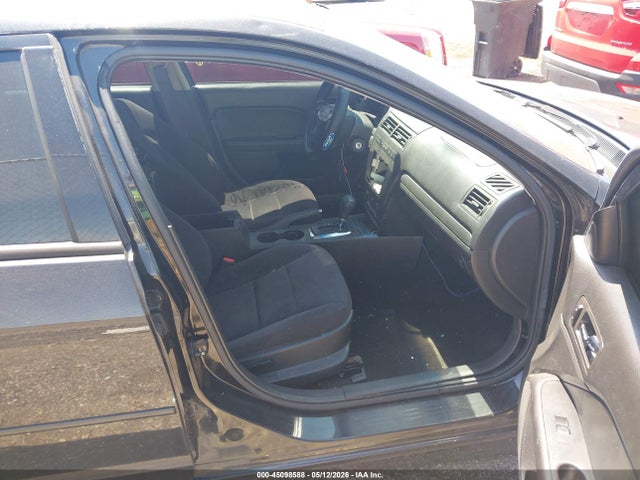 FORD FUSION SE - 5