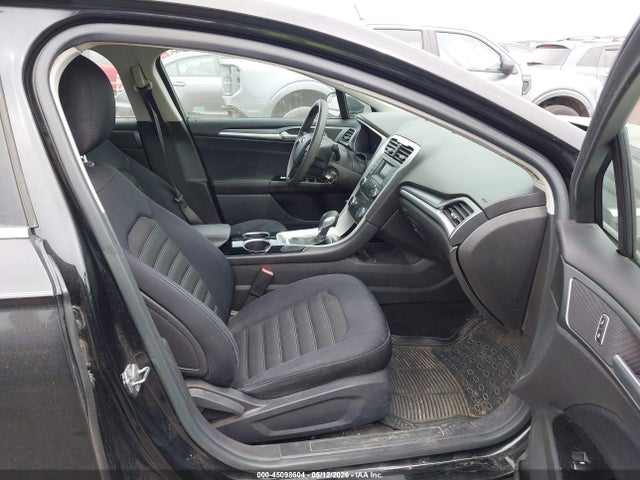 FORD FUSION SE - 5