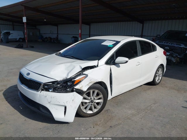 صورة 6 لـ 2017 KIA FORTE LX