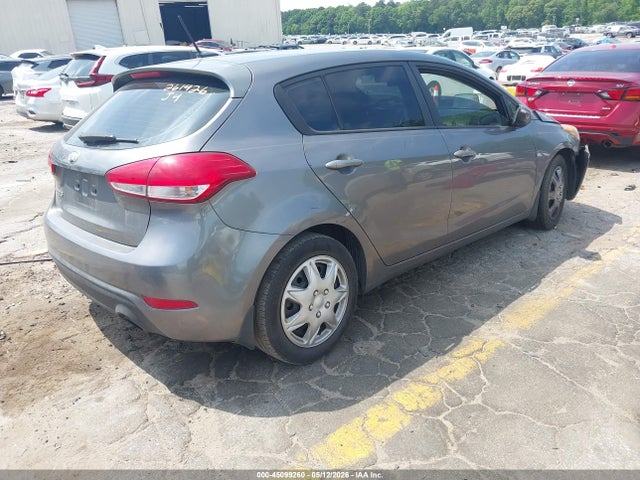 صورة 4 لـ 2016 KIA FORTE LX