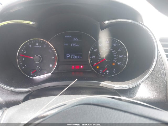 صورة 7 لـ 2016 KIA FORTE LX