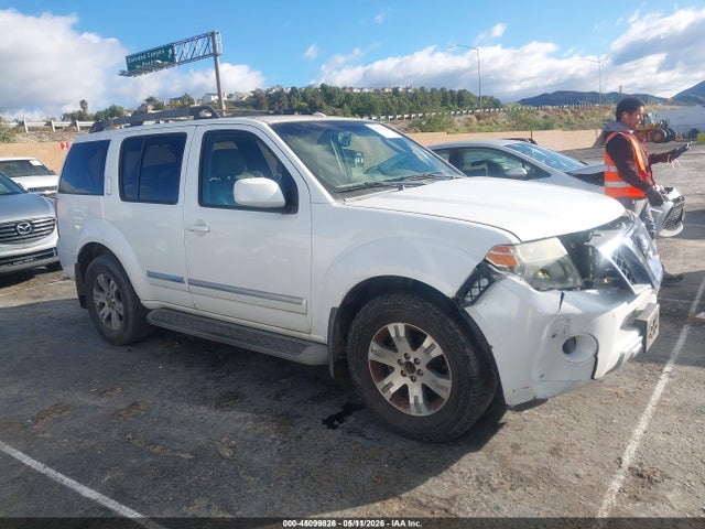 2008 NISSAN PATHFINDE LE
