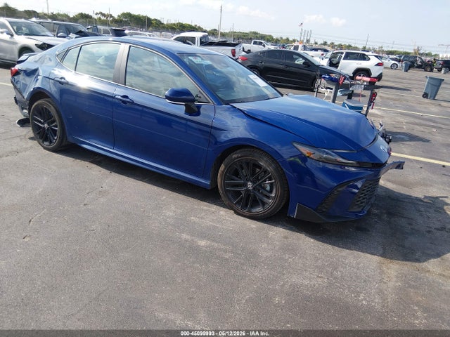 2026 Toyota CAMRY SE 照片 1