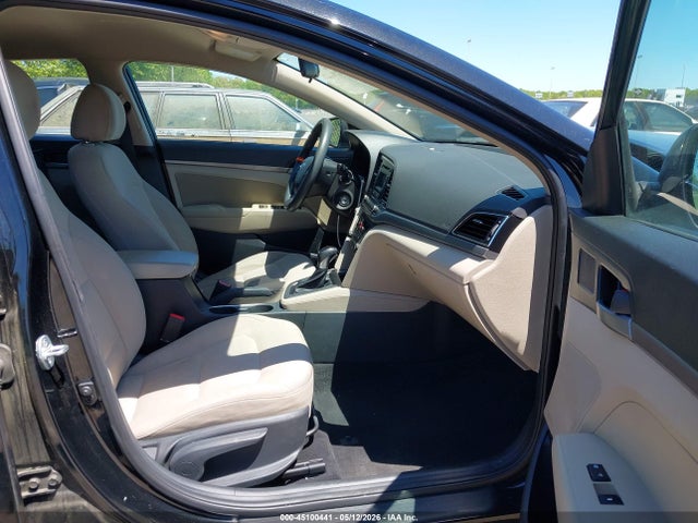 صورة 5 لـ 2018 Hyundai ELANTRA SE