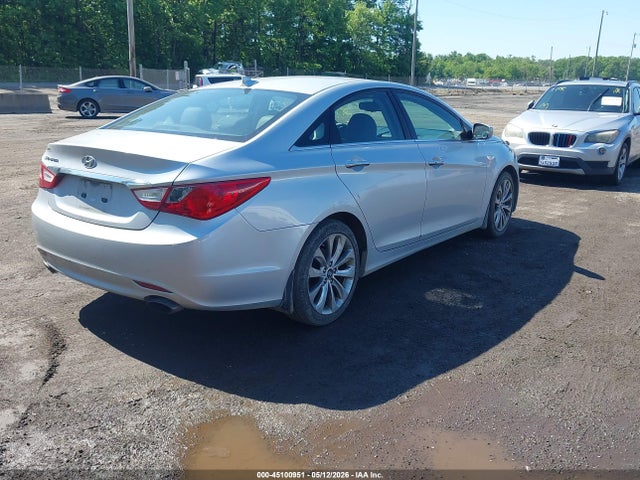 2013 Hyundai SONATA SE 照片 4