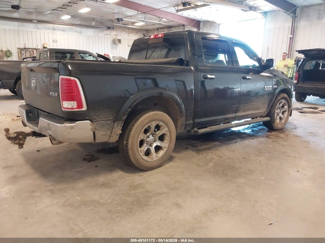 صورة 4 لـ 2015 RAM 1500 LARAMIE