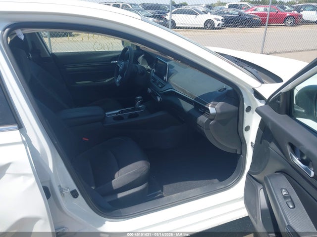 صورة 5 لـ 2025 Nissan ALTIMA SV AWD