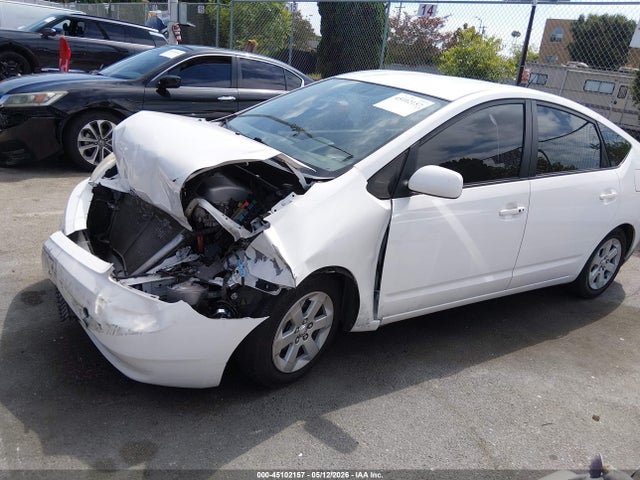 2005 Toyota PRIUS photo 2