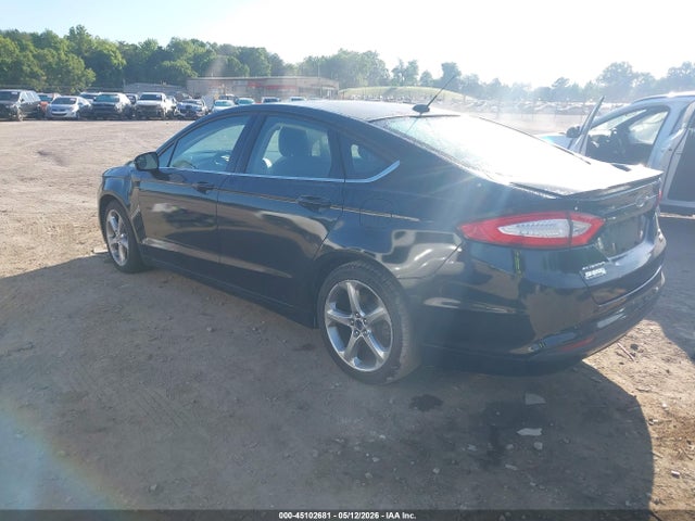 FORD FUSION SE - 3