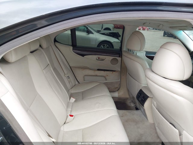 صورة 8 لـ 2007 Lexus LS 460