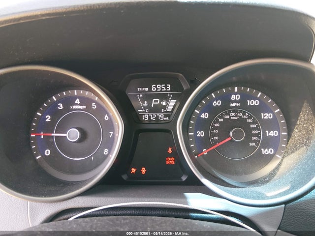 2016 Hyundai ELANTRA SE photo 7