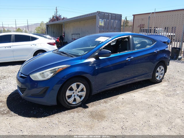 2016 Hyundai ELANTRA SE photo 2