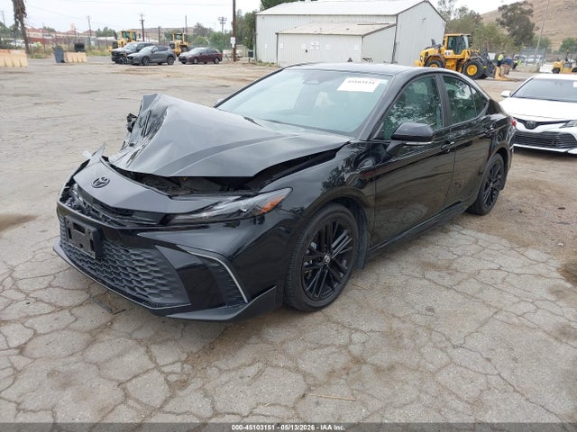 2025 Toyota CAMRY SE 照片 2