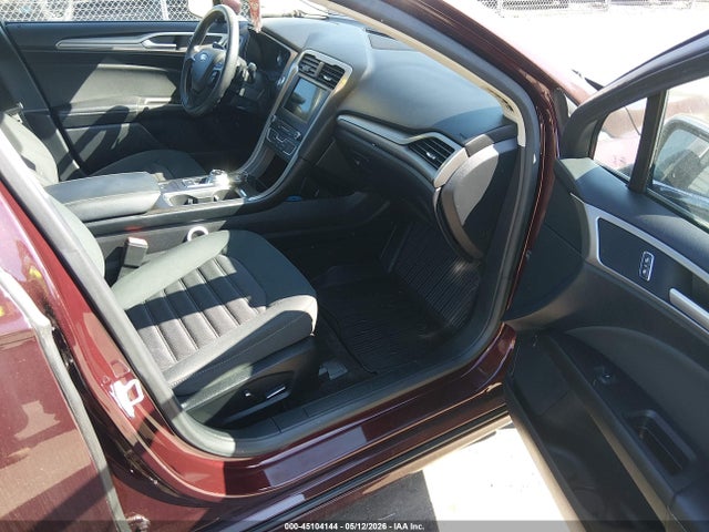 FORD FUSION SE - 5