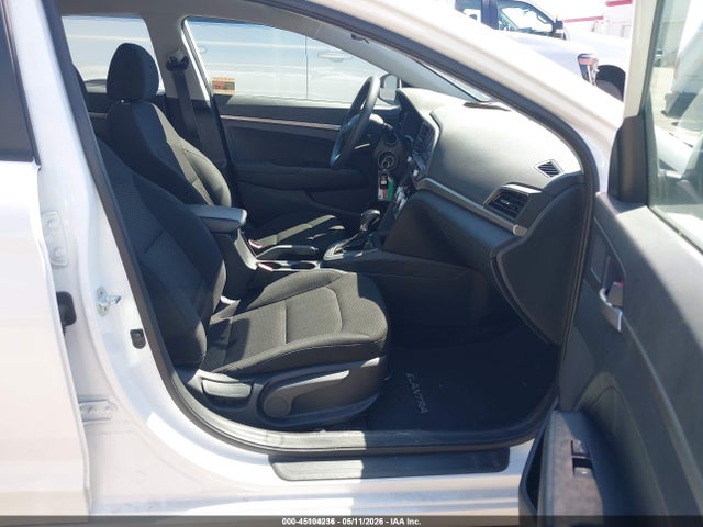 2019 Hyundai ELANTRA SE 照片 5