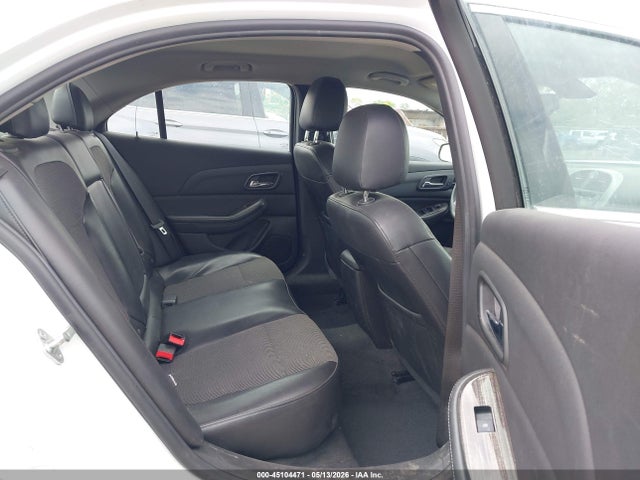 صورة 8 لـ 2015 Chevrolet MALIBU 1LT