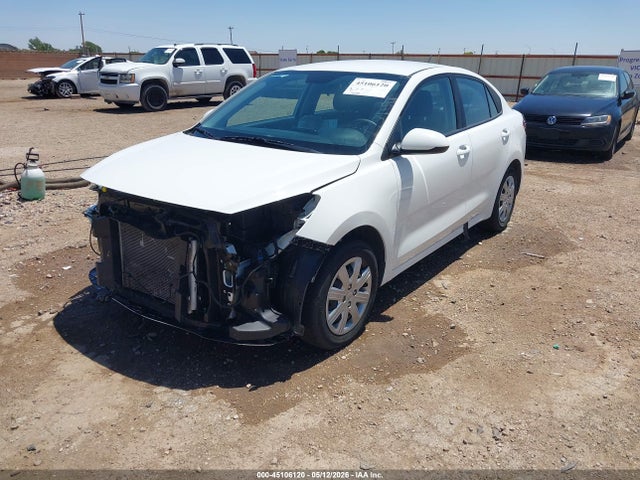 صورة 2 لـ 2023 KIA RIO S