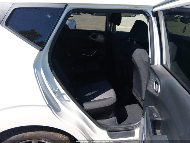 2023 KIA SOUL LX — фото 8
