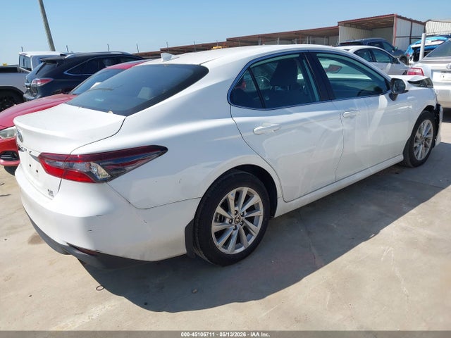 صورة 4 لـ 2023 Toyota CAMRY LE