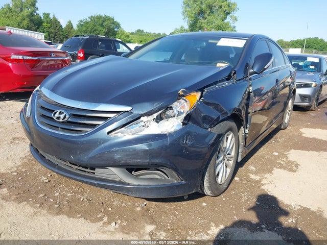 2014 Hyundai SONATA GLS photo 2