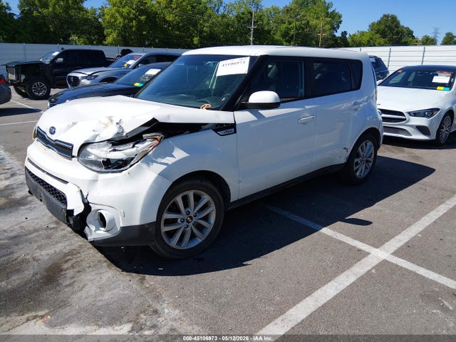 صورة 2 لـ 2017 KIA SOUL +