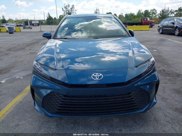 2026 Toyota CAMRY LE thumbnail 12