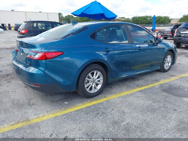 2026 Toyota CAMRY LE 照片 4