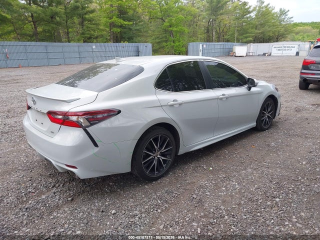 صورة 4 لـ 2022 Toyota CAMRY SE