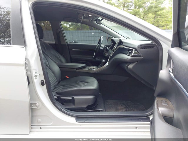 صورة 5 لـ 2022 Toyota CAMRY SE