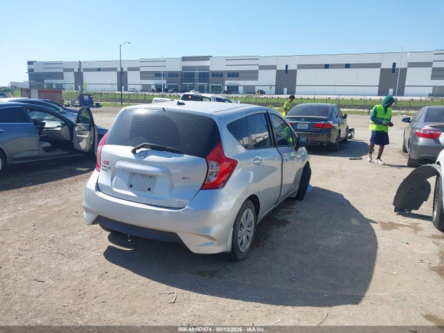 2018 Nissan VERSA NOTE SV 照片 4