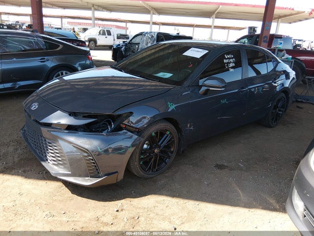 2025 Toyota CAMRY SE photo 2