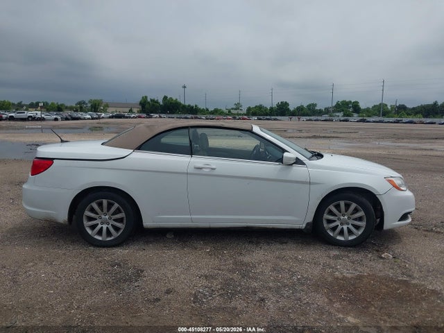 صورة مصغرة 13 لـ 2013 Chrysler 200 TOURING