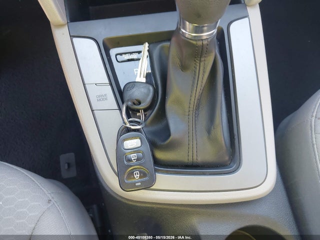 2019 Hyundai ELANTRA SEL — миниатюра 11