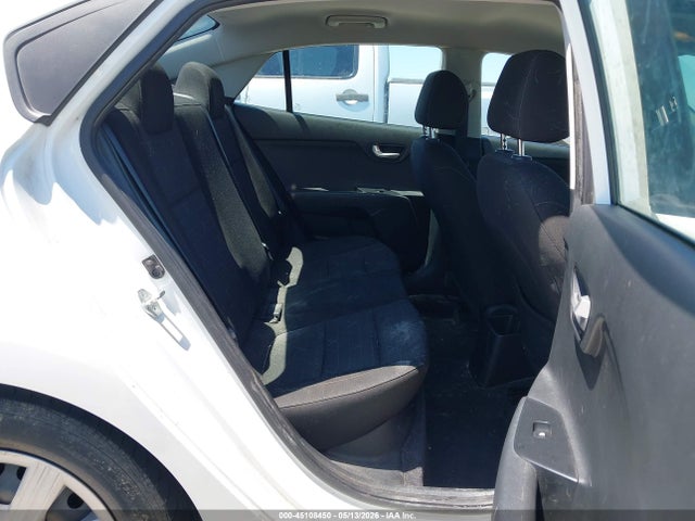2023 KIA RIO LX 照片 8