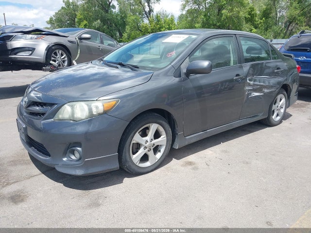 2011 Toyota COROLLA S photo 2